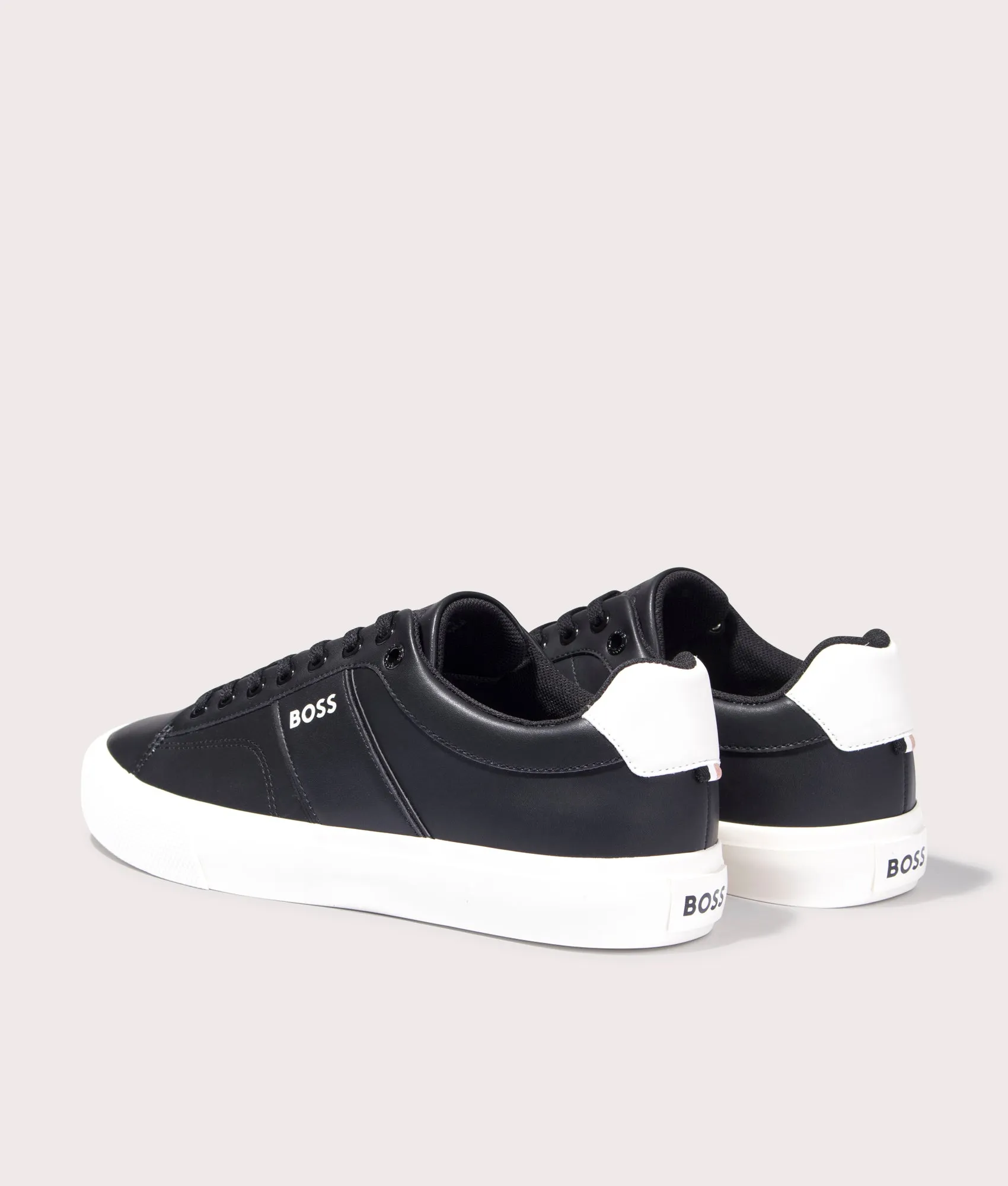 Aiden Tenn Trainers