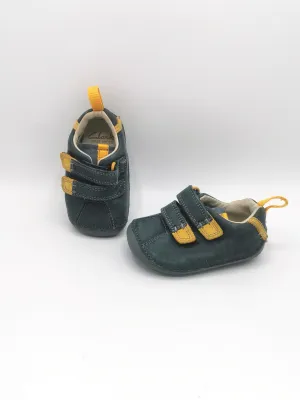 BABY BOY SIZE 2.5 (3/6 MONTHS) - CLARK'S, Infant Walking Shoes EUC B59