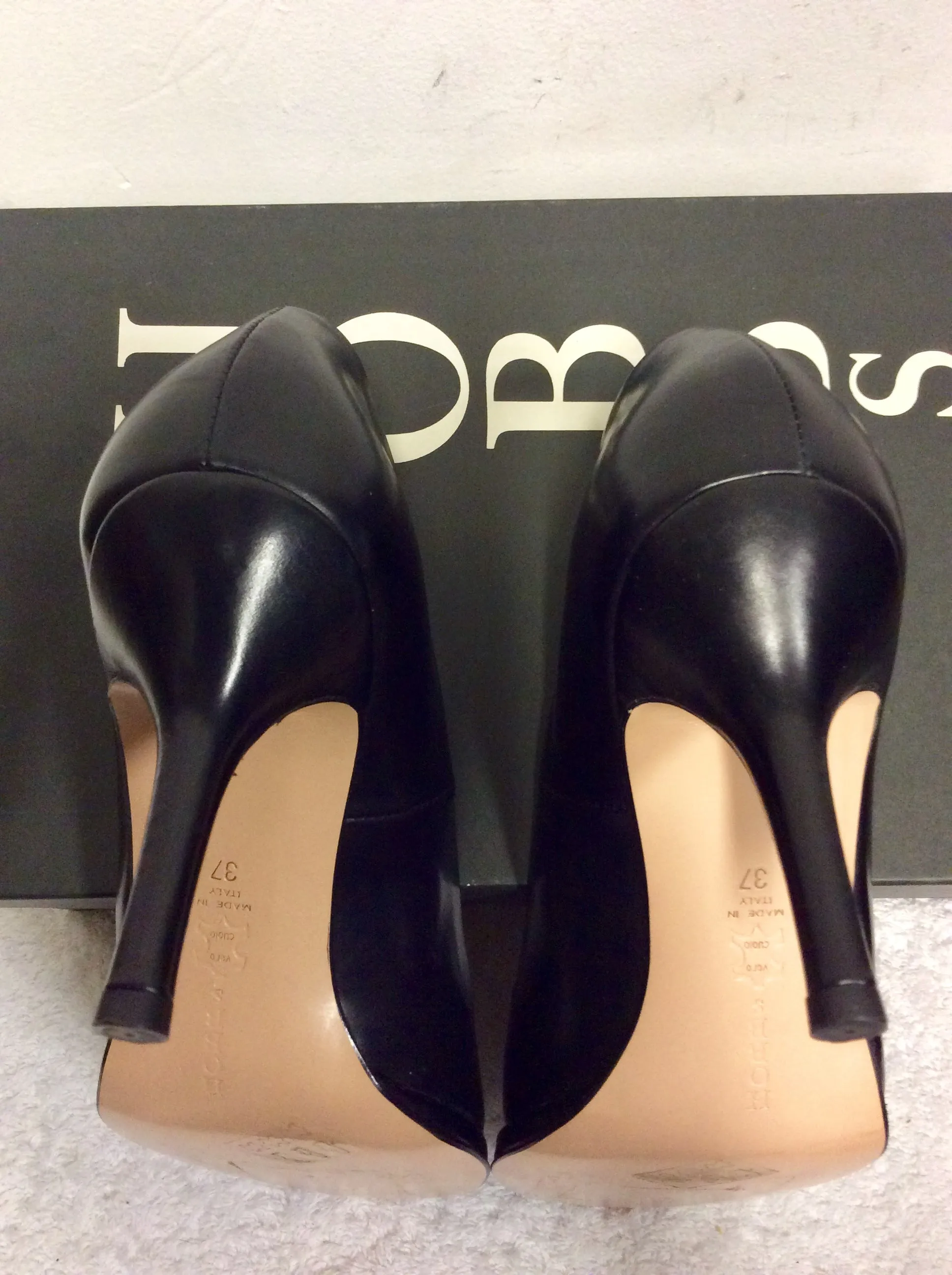 BRAND NEW HOBBS BLACK LEATHER VITELLINO COURT SHOES SIZE 4/37