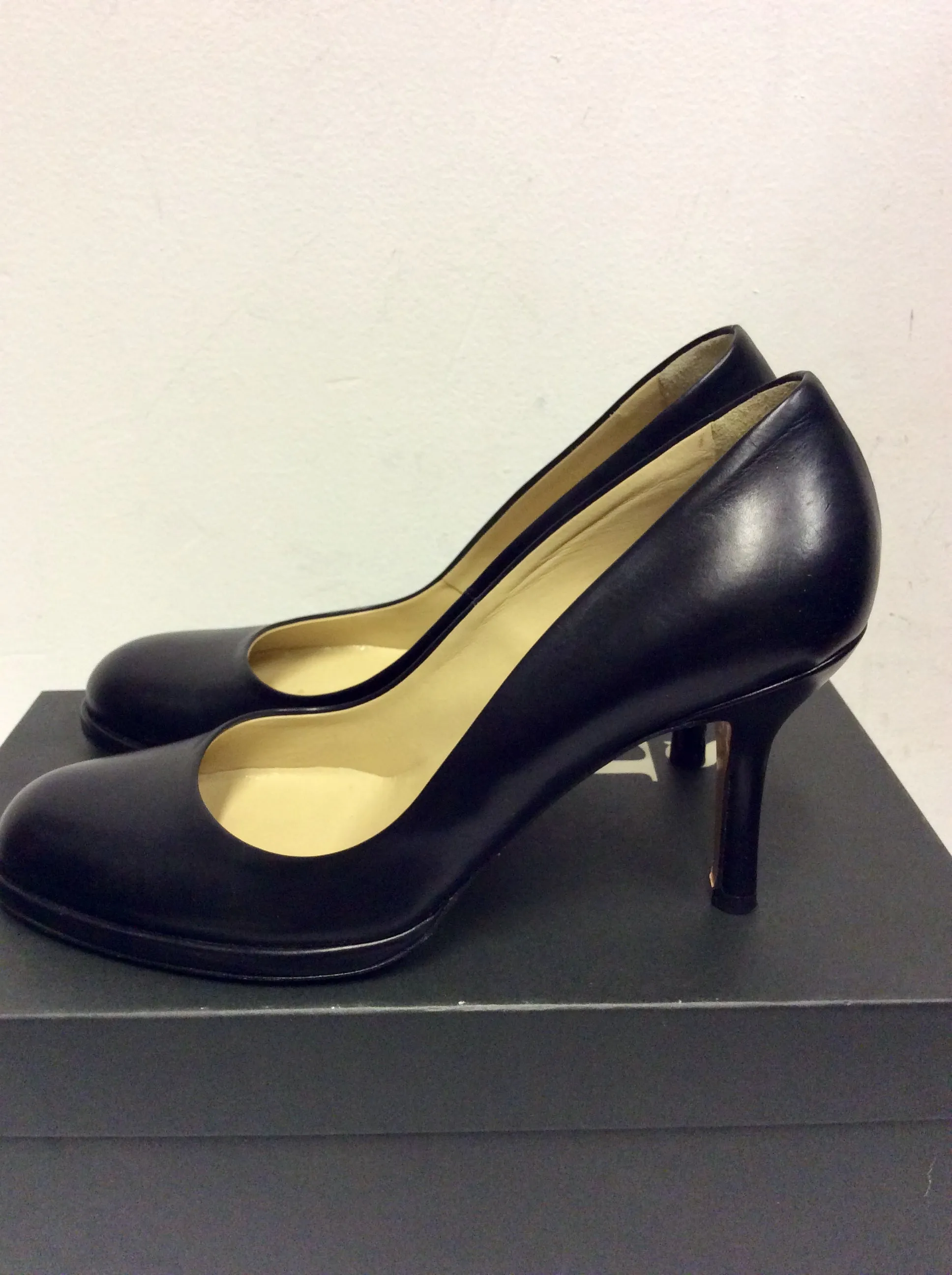 BRAND NEW HOBBS BLACK LEATHER VITELLINO COURT SHOES SIZE 4/37