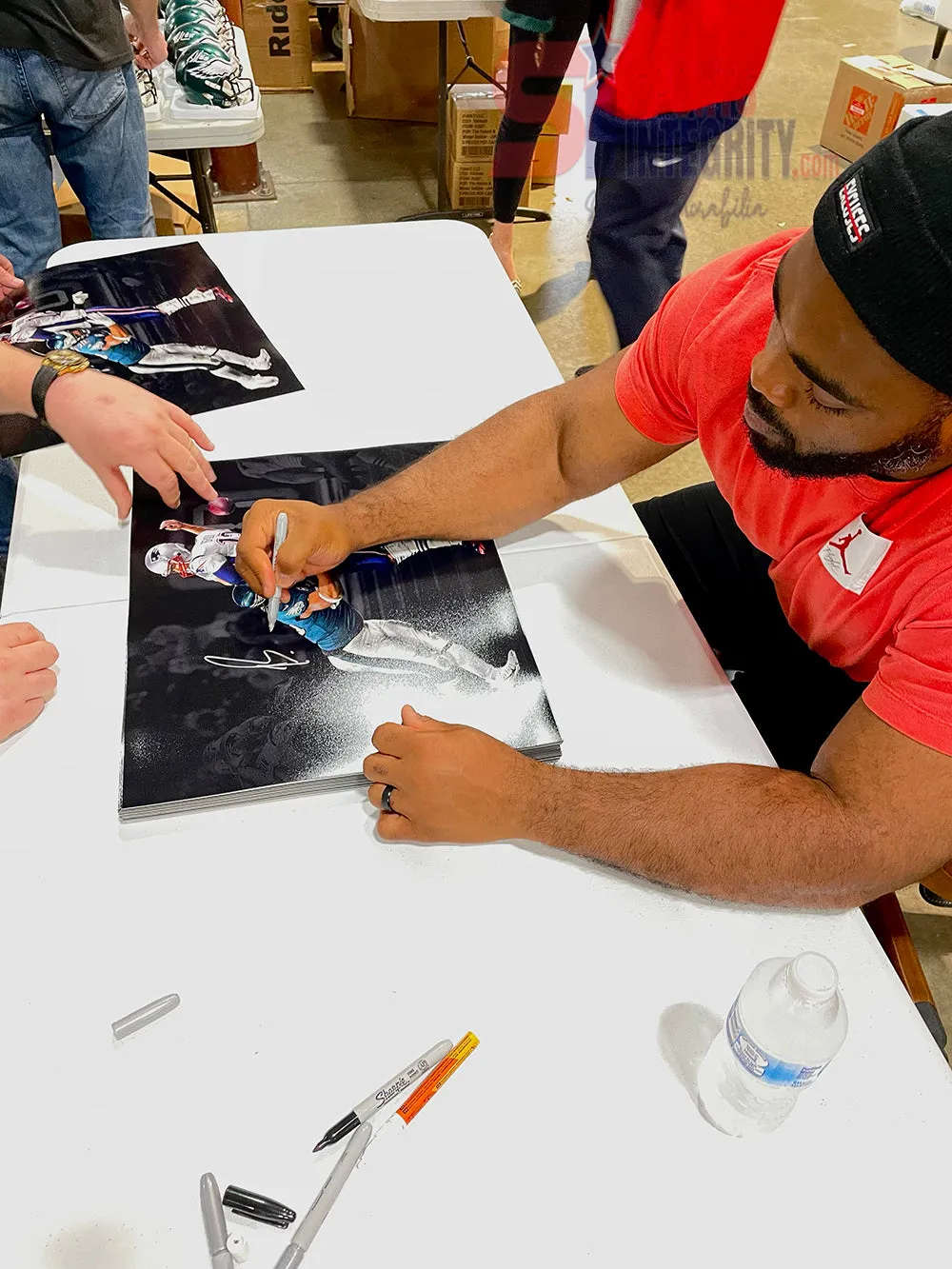 Brandon Graham Signed 16x20 Eagles SB 52 Sacking Brady Photo JSA ITP