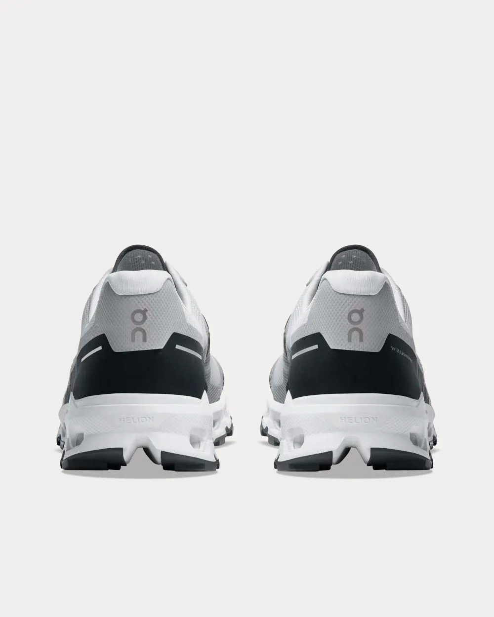 Cloudvista Glacier / Black Running Shoes