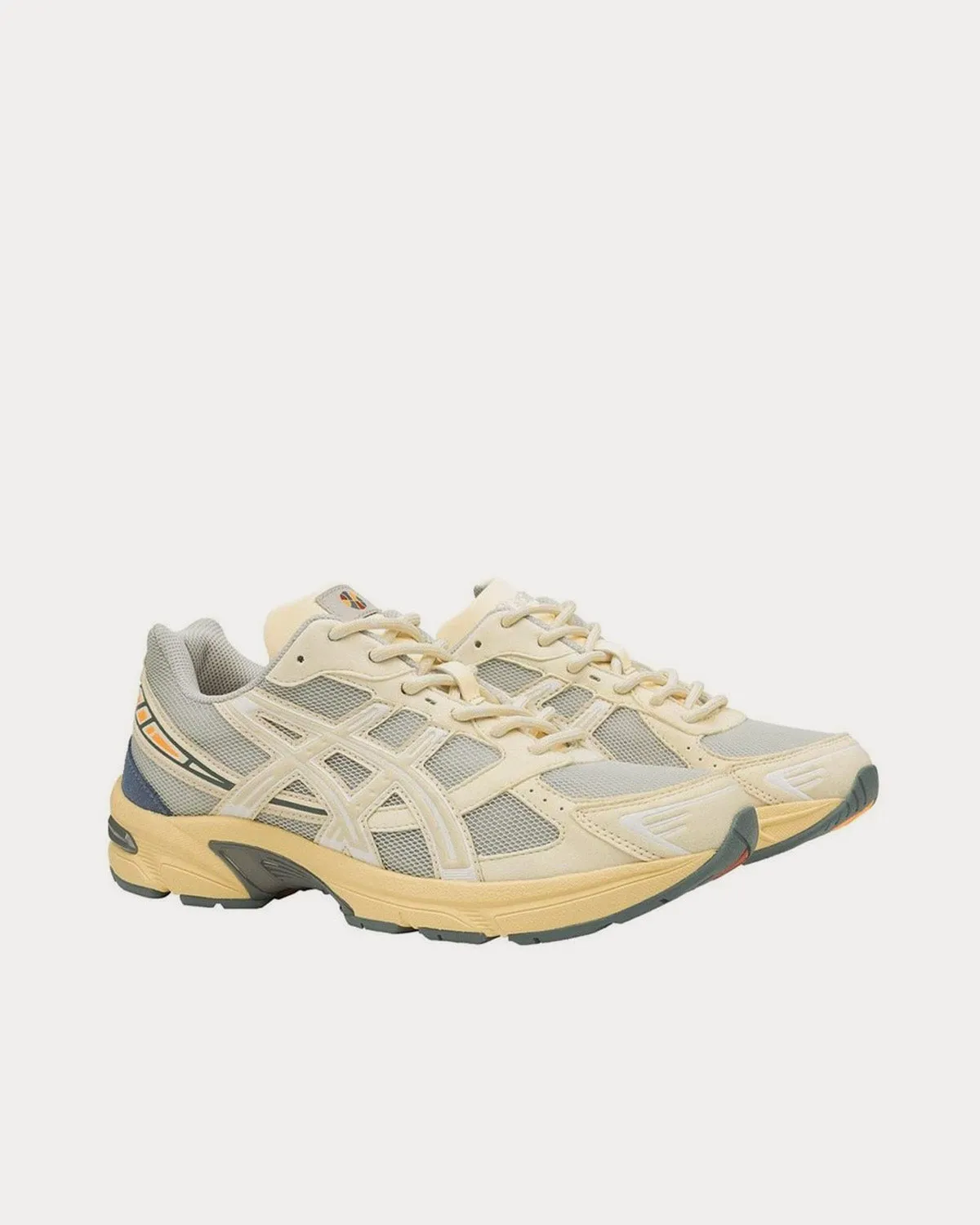 GEL-1130 Grey / Beige Running Shoes