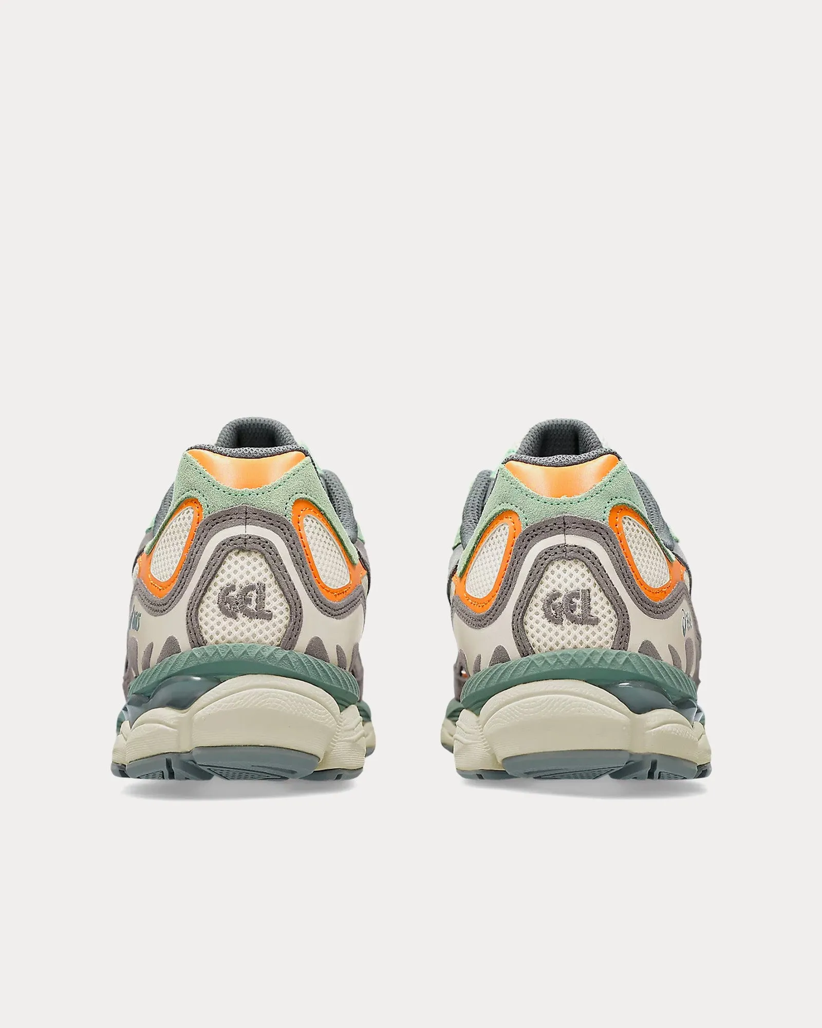 Gel-NYC Cream / Clay Grey Low Top Sneakers