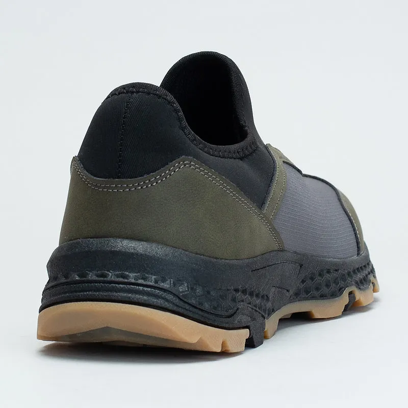 Hybrid Sneaker _ 159818