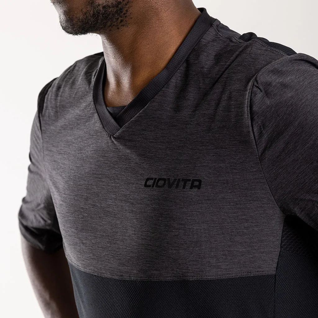 Men's Opera Short Sleeve Trail Tee (Charcoal)