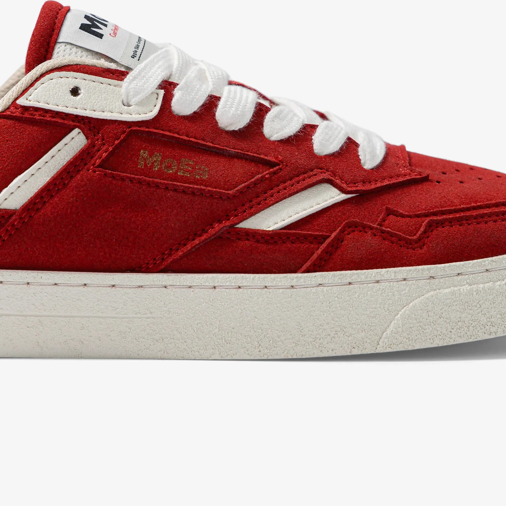 MoEa | GEN9  Apple Vegan Sneakers | Red & Pink Suede
