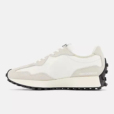 MS327FE - Sea Salt with White and Black