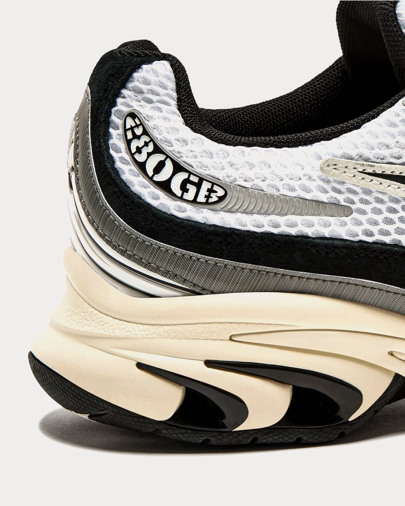 Mythos Propulsion 280 Mascotte Optical White / Black Low Top Sneakers