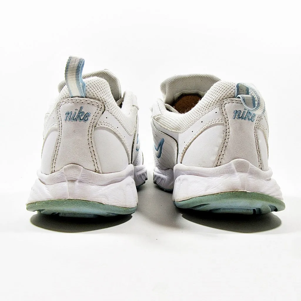 NIKE Womens Walking