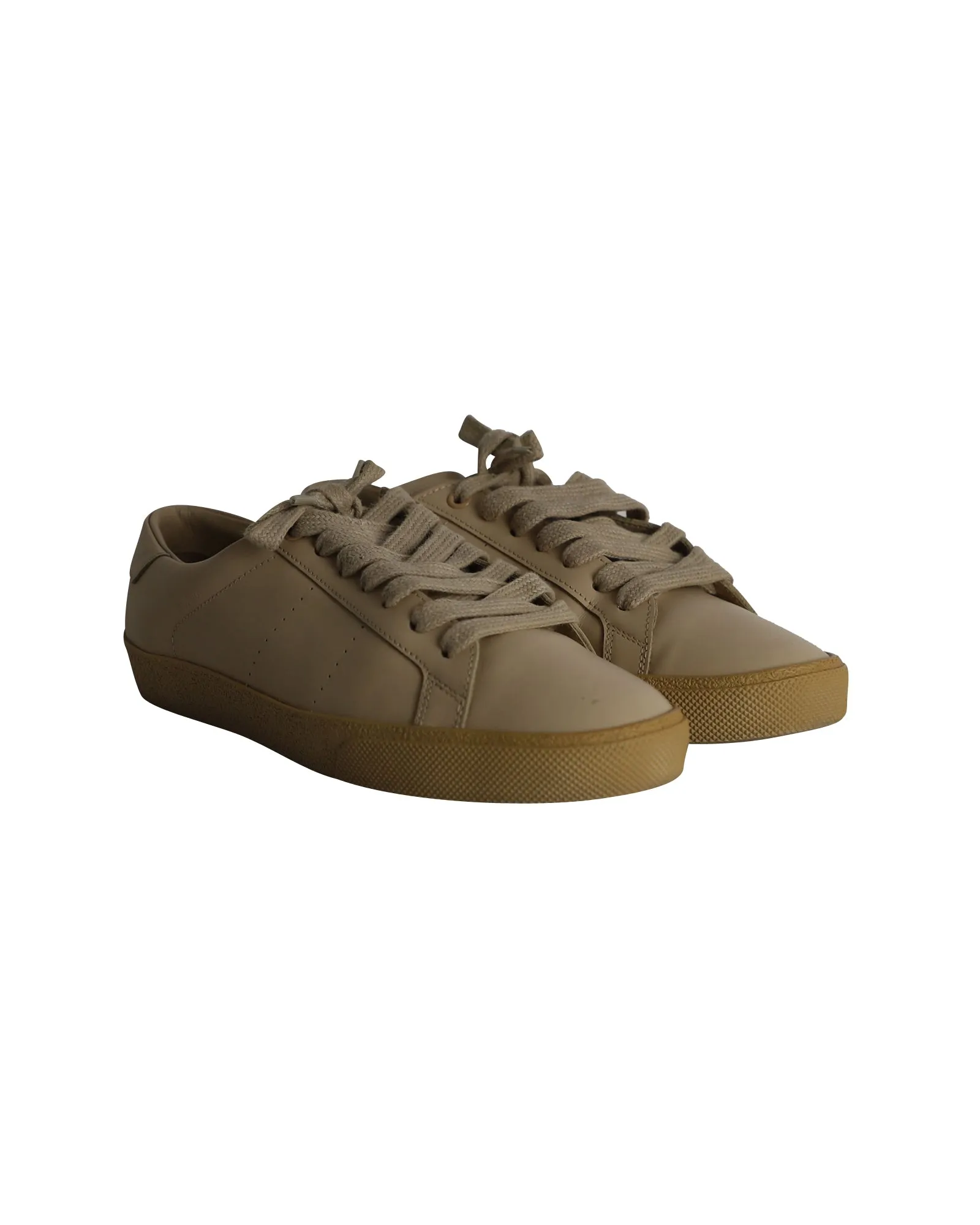 Saint Laurent SL/06 Court Classic Low-Top Sneakers in Beige Calfskin Leather