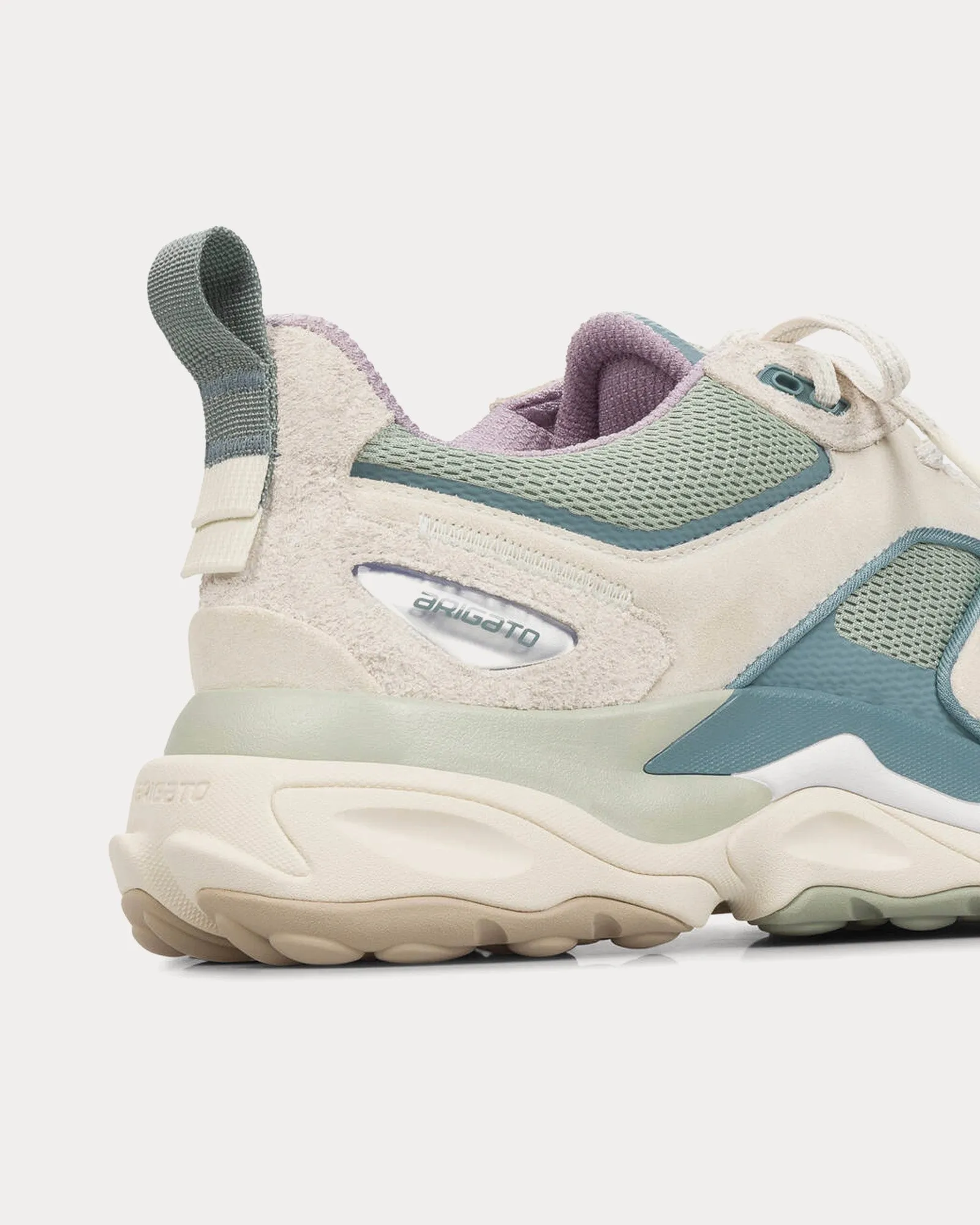 Satellite Runner Off White / Green Low Top Sneakers