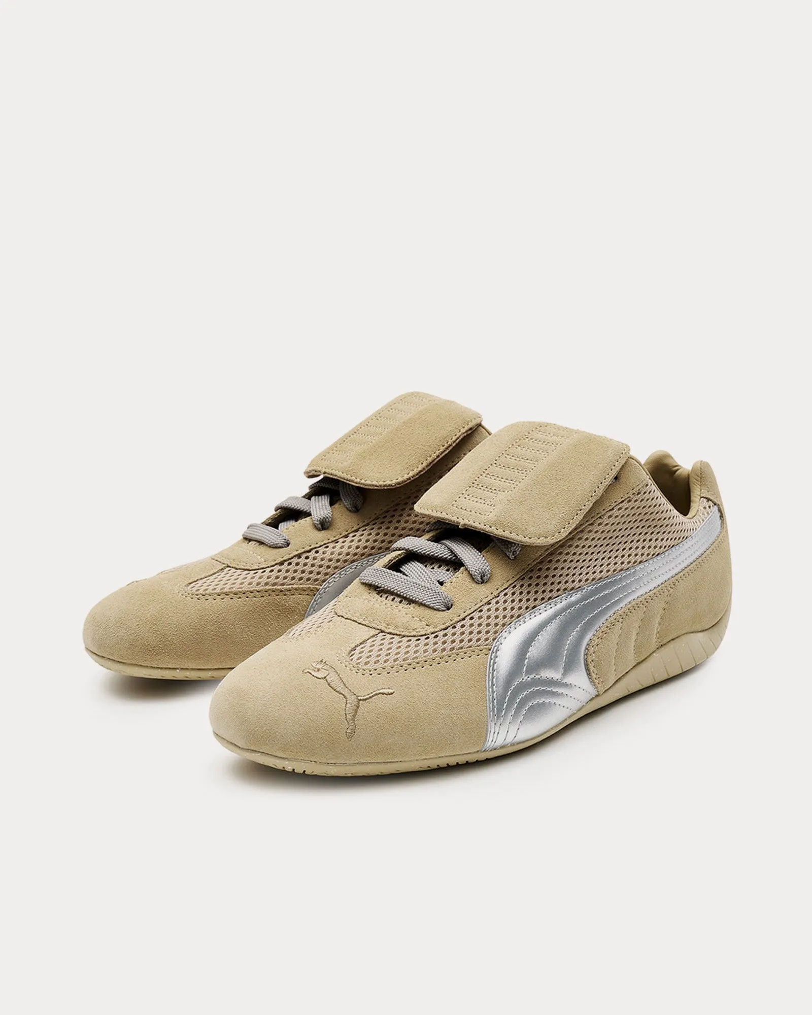 Speedcat Beige / Silver Low Top Sneakers