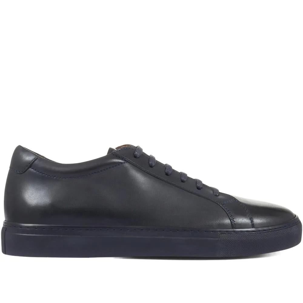 Sutton Leather Sneakers / 320 905