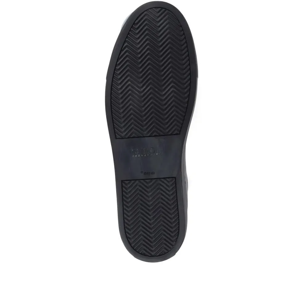 Sutton Leather Sneakers / 320 905