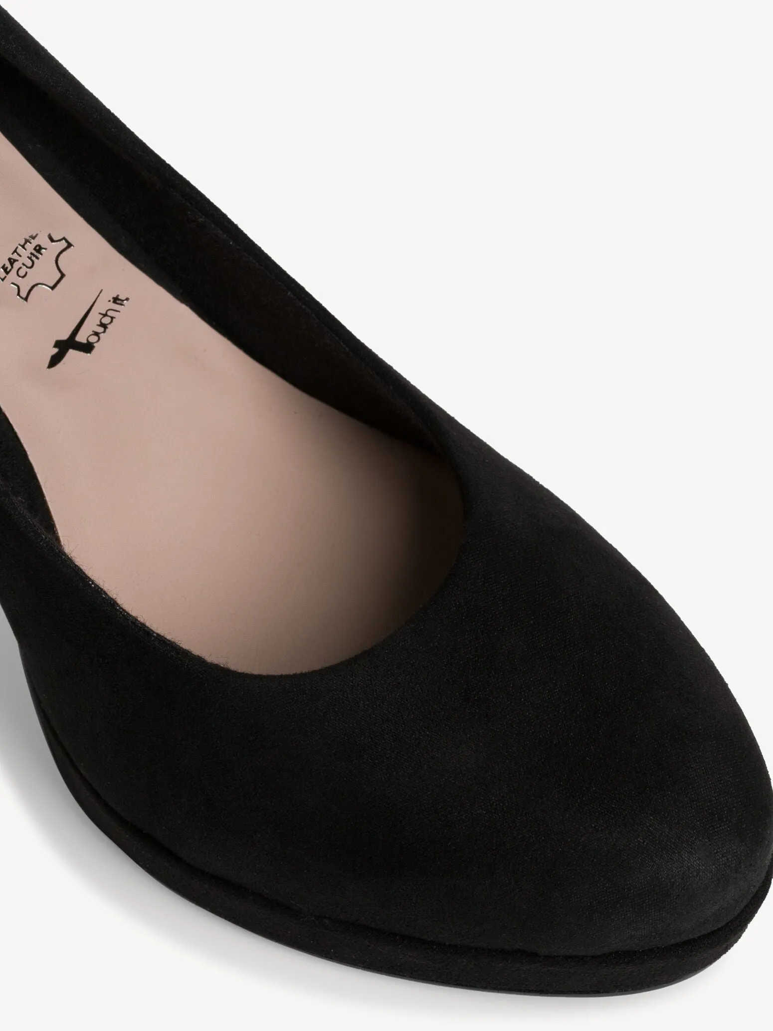 Tamaris 22447-28 Black Round Toe Court Shoes