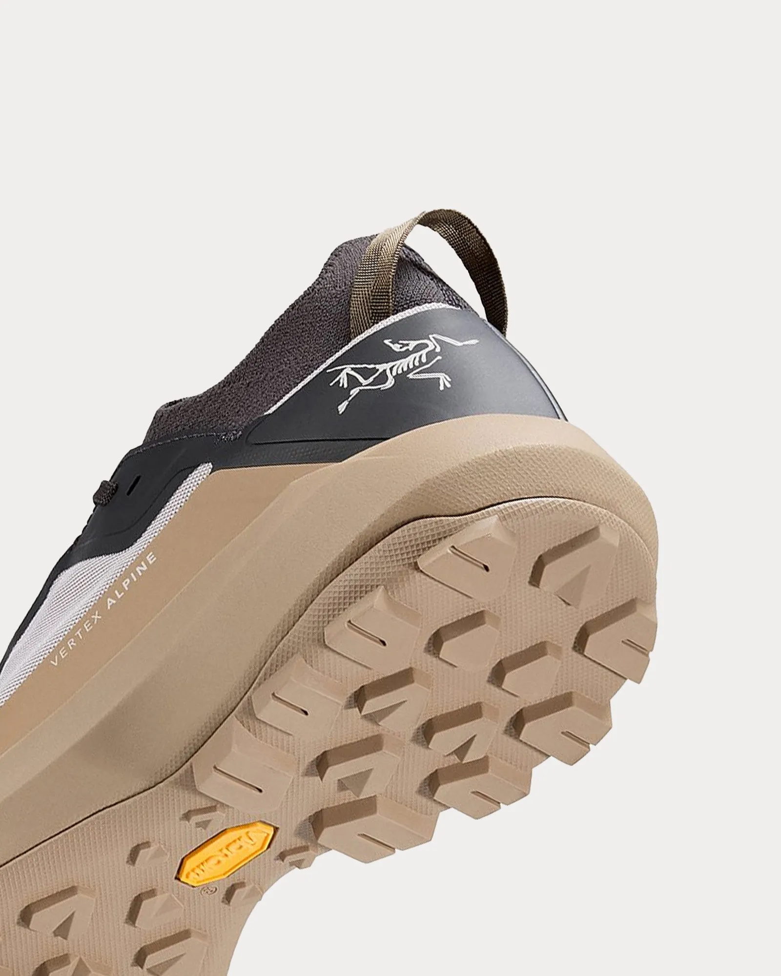 Vertex Alpine Canvas / Graphite Running Shoes