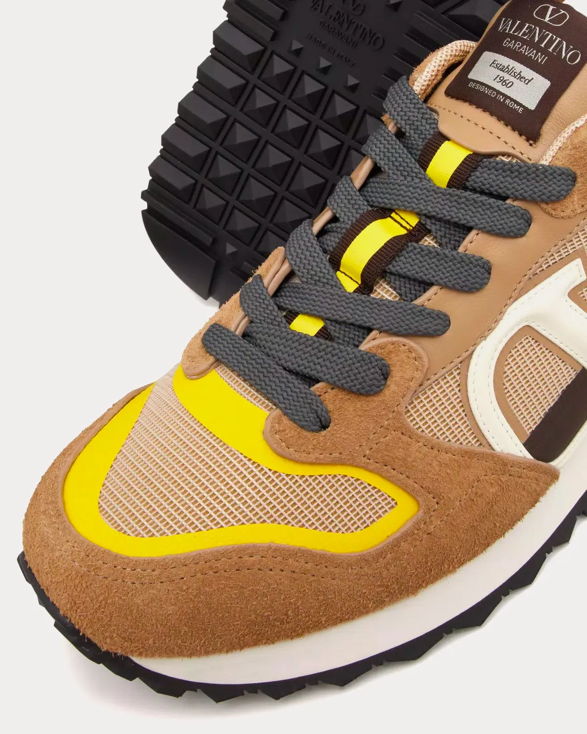 Vlogo Pace Split Leather, Fabric & Calfskin Beige Low Top Sneakers