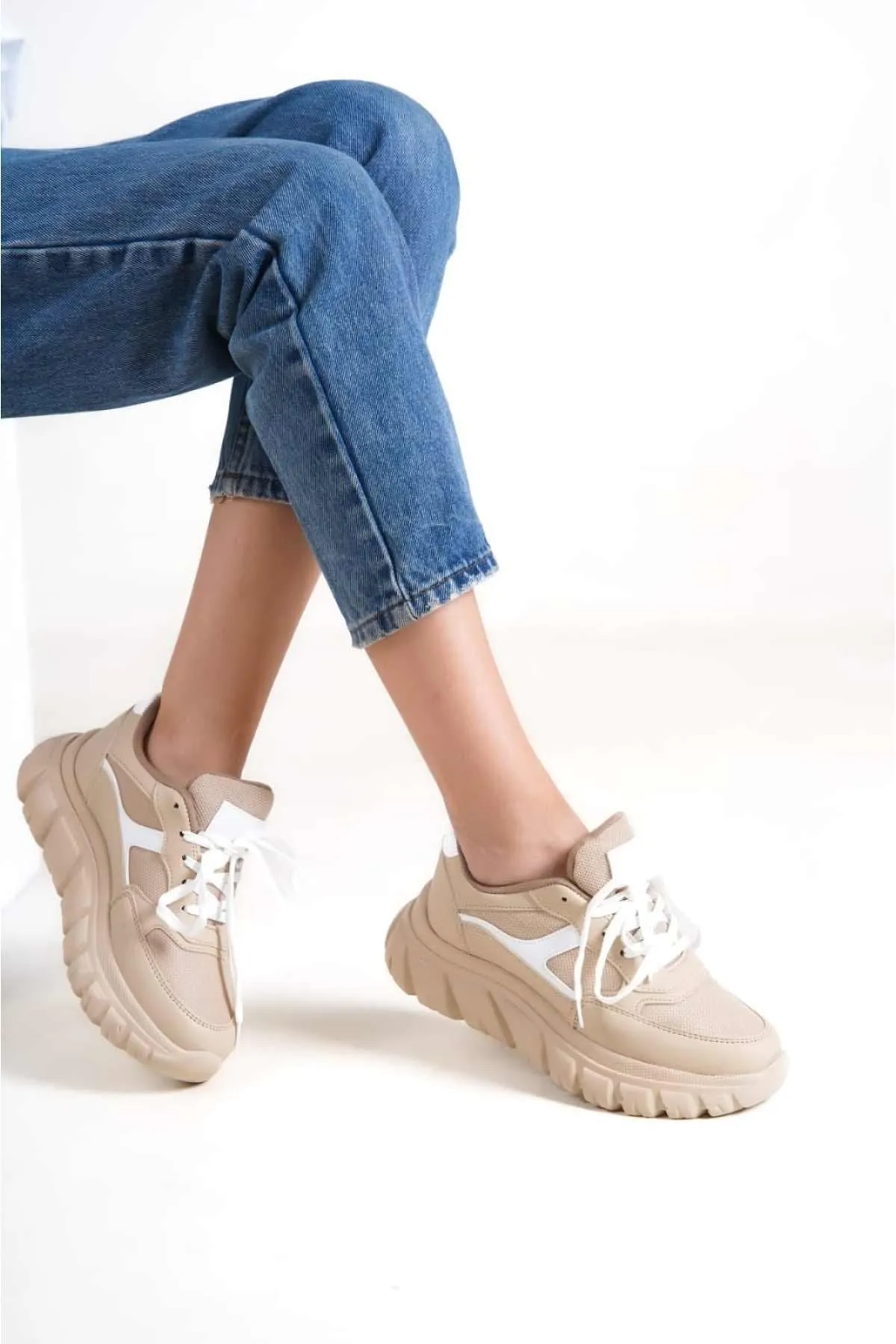 Women's Cream Lace-Up Mesh Casual Sneaker Sports Shoes
