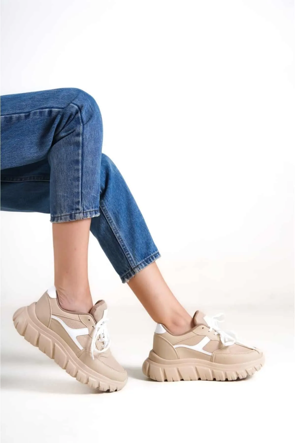 Women's Cream Lace-Up Mesh Casual Sneaker Sports Shoes